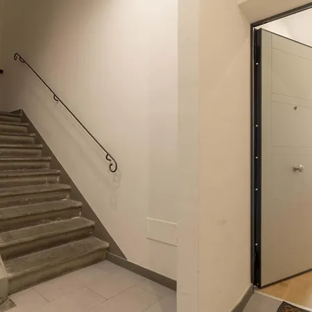 Apartment Italian Experience- Atelier La Scala Florence