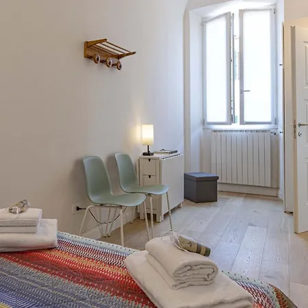 Apartment Italian Experience- Atelier La Scala Florence