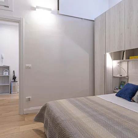 Italian Experience- Atelier La Scala Apartament